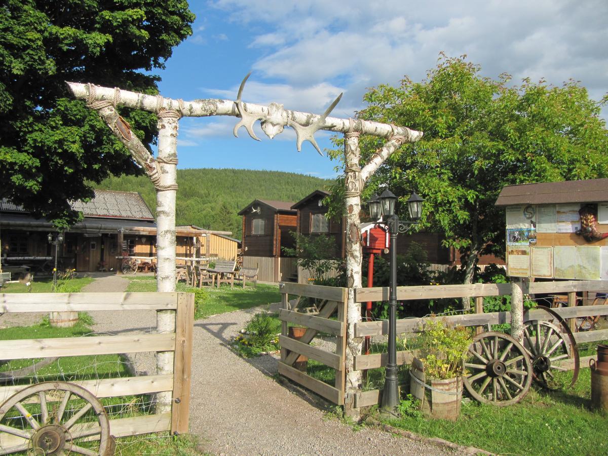 Sun Dance Ranch Panzió Ekshärad Kültér fotó