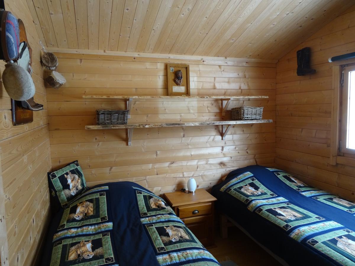 Sun Dance Ranch Panzió Ekshärad Kültér fotó